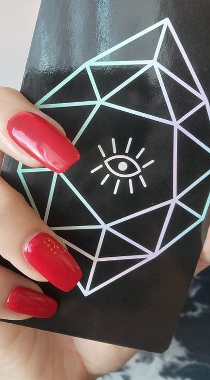 Your Monthly Tarot Card Reading By Zodiac Sign - January 2022