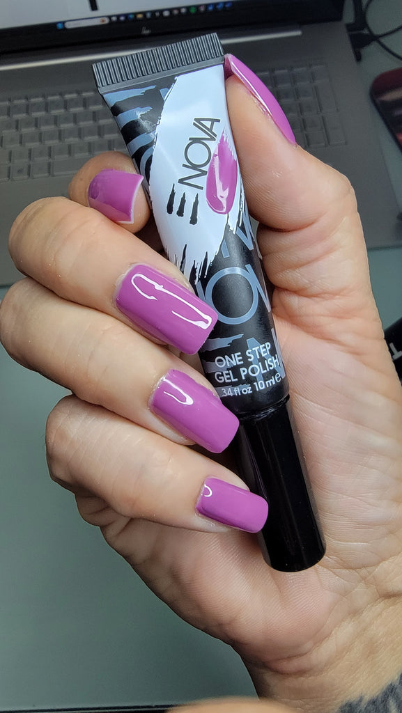 Enova_Cosmetics_Love_Spell_Plum_Gel_Nail_Polish_Fall_Manicure_Trends